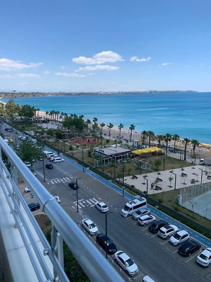 Heart Of The City With Unique Views Of The Sea. Antalya Apartament