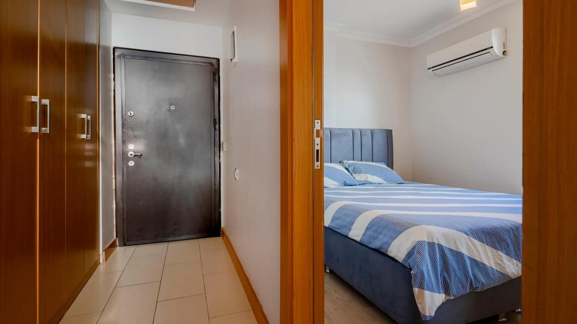 Heart Of The City With Unique Views Of The Sea. Antalya Apartament